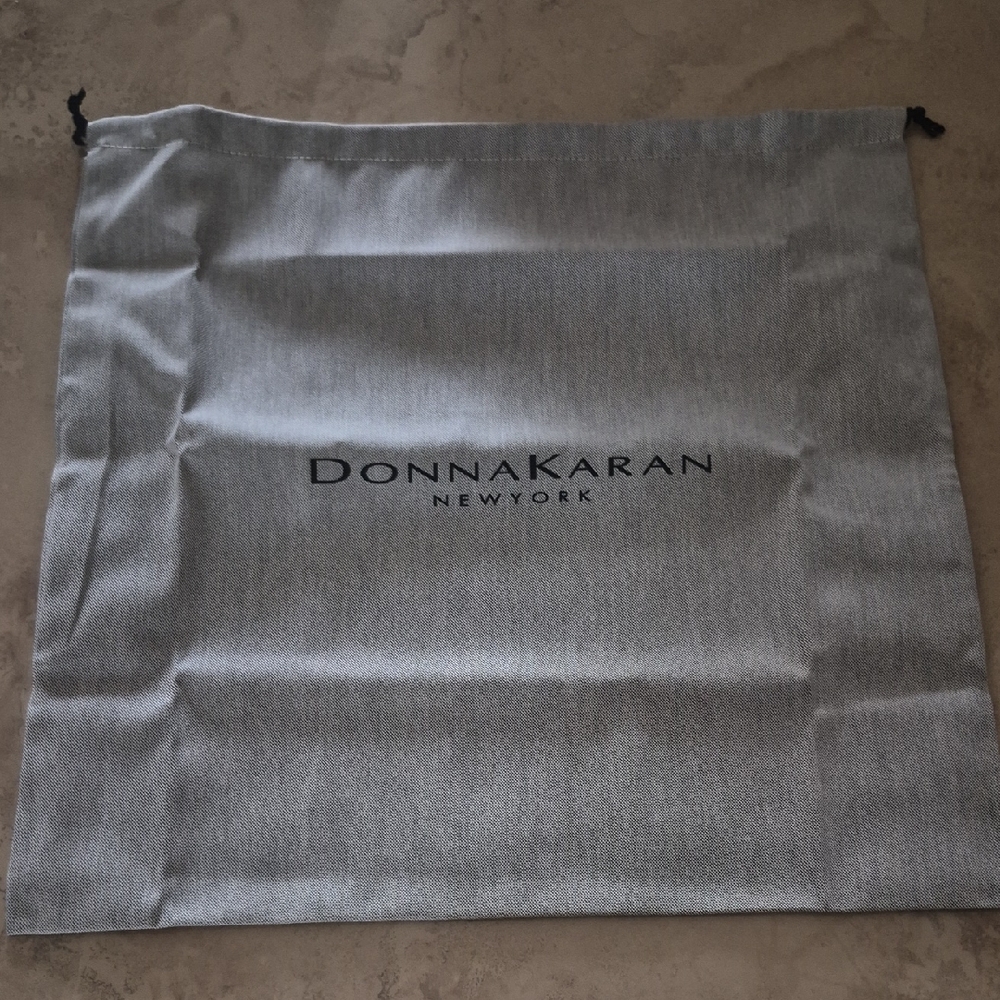 Donna Karan Dustbag Nwot